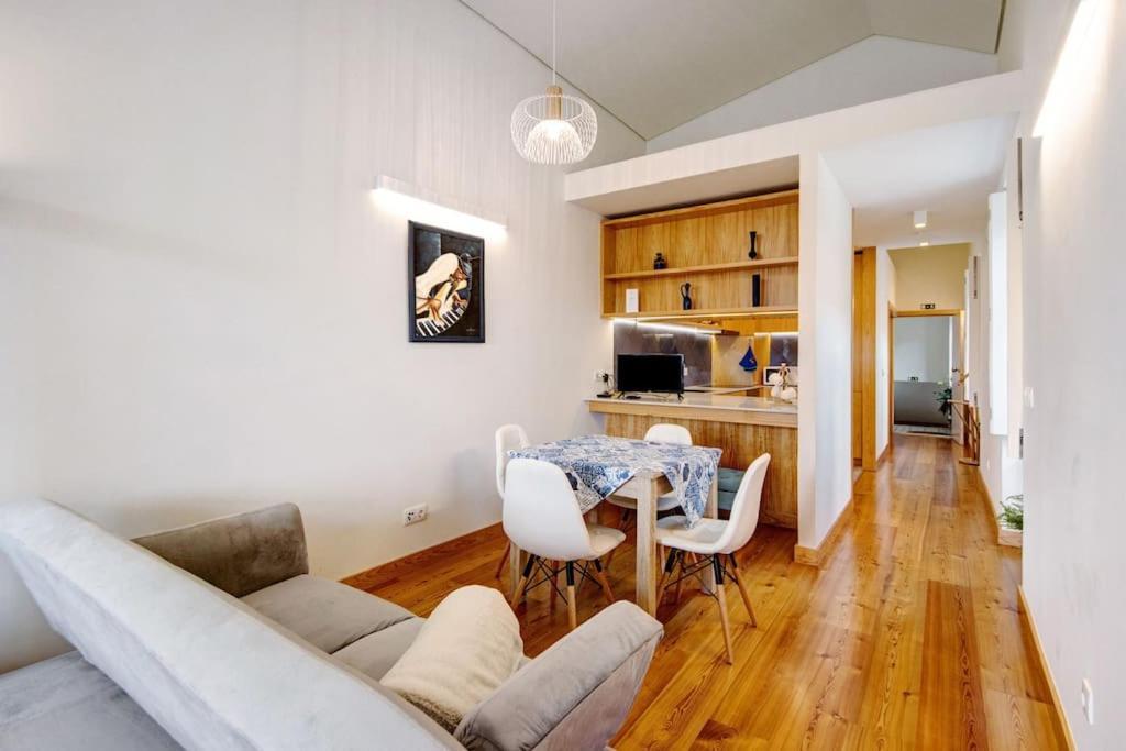 Casa Marques Apartments Авейру Екстер'єр фото